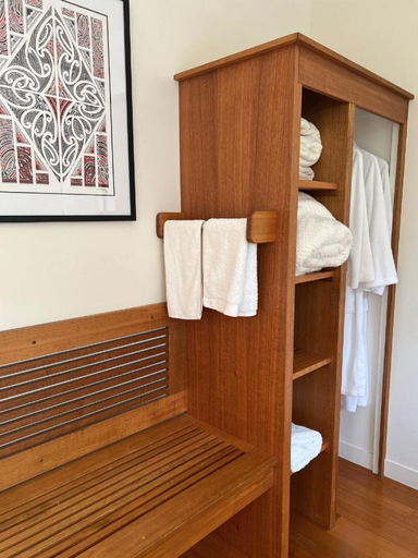 Others 5, Forest Hideaway ~ Rustic, Thames-Coromandel