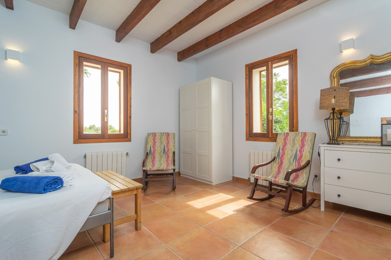 Room 2, Saran in Llucmajor With 3 Bedrooms and 3 Bathrooms, Baleares