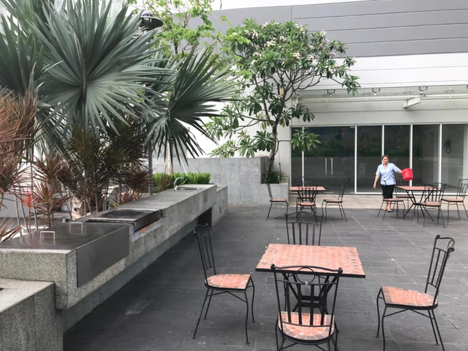 Food & Drinks, Sunrise City - 5*, District 7