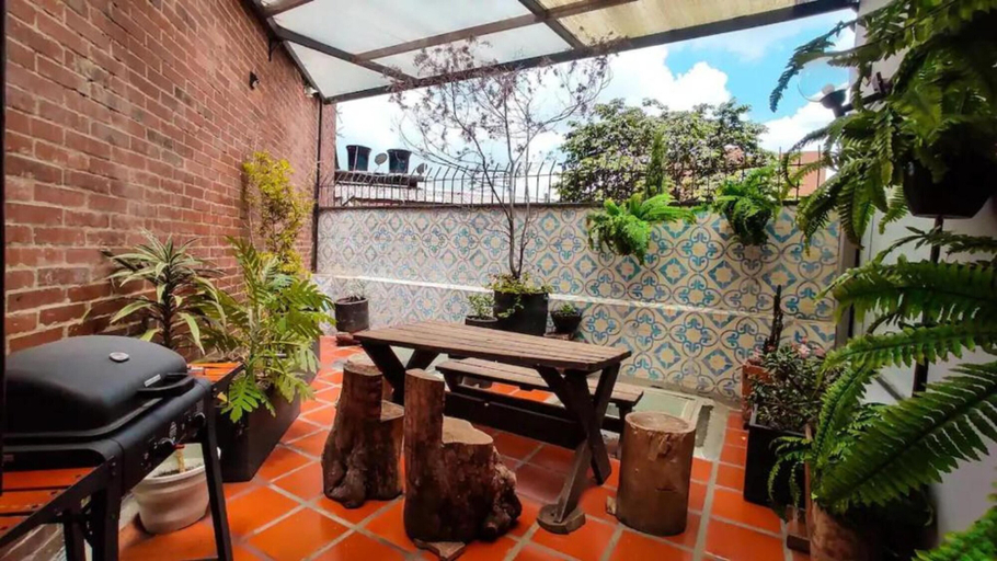 Others 4, Apartamentos El Árbol, Santafé de Bogotá