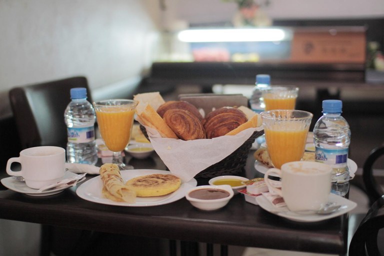 Food & Drinks 5, Apparts-hotel ISNI, Agadir-Ida ou Tanane