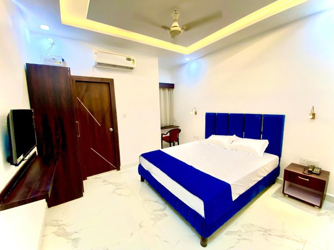 Others 4, Hotel Anupama, Bareilly
