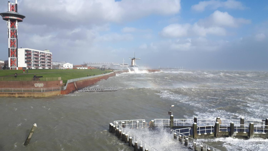 Others 3, Luxe Kamer - Strand & Zee, Veere