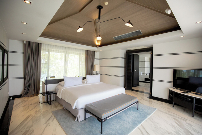 Bedroom 13