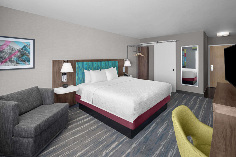 Bedroom 3, Hampton Inn & Suites Orem, Utah
