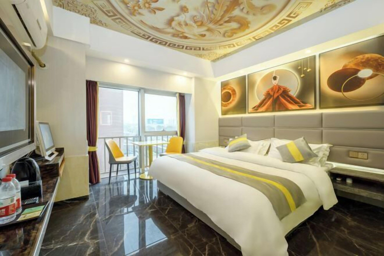 Bedroom 4, Bandao Holiday Hotel, Changde