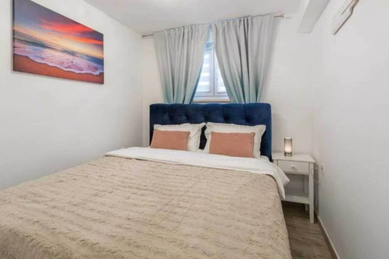 Bedroom 3, Apartment Amor, Pula