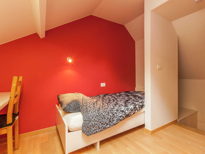 Bedroom 3, Holiday Home in Kortrijk for 8 Person, West-Vlaanderen