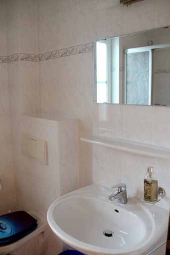Bathroom, Boddenwelle, Vorpommern-Rügen