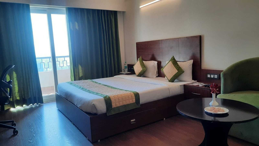 Bedroom 1, LivBox Dehradun, Dehradun