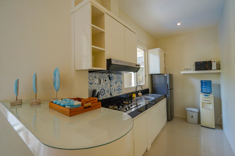 Dining Room 15