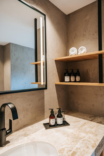 Bathroom 5, NOVA Moments Boutique-Hotel, Schwaz
