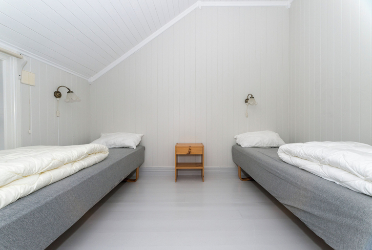 Bedroom 2, Tyskhella Rorbuer, Vågan