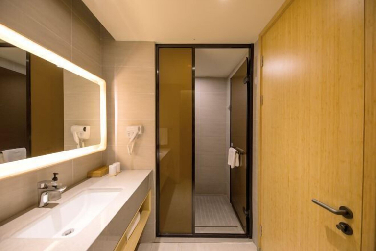 Bathroom 5, JI Hotel (Jiaxing Wanda Plaza), Jiaxing