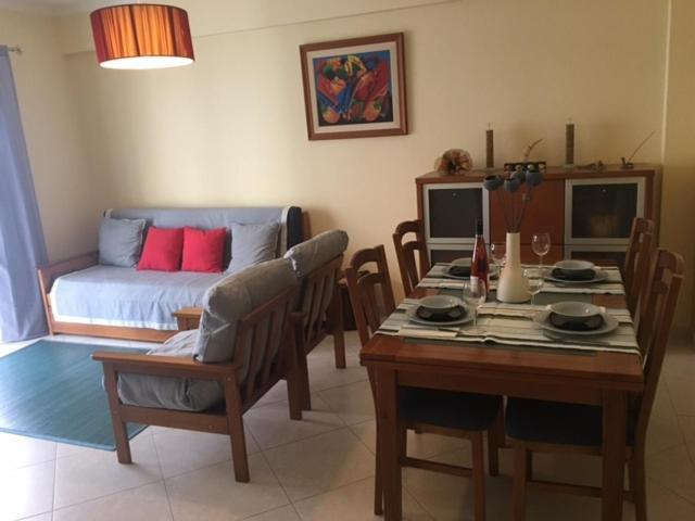 Others 4, Coral beach house, Silves