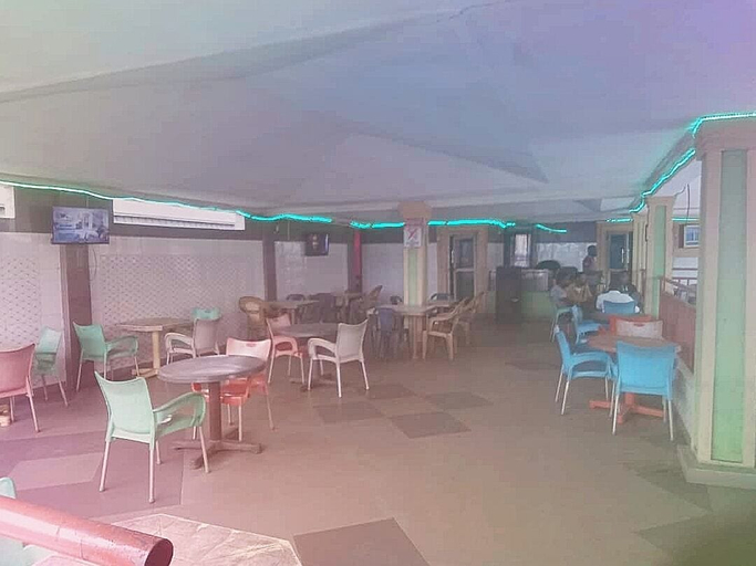 Food & Drinks, Triple C Hotel, Agege