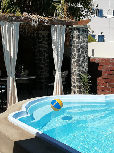Others 3, 5bedroom villa in perissa beach, South Aegean