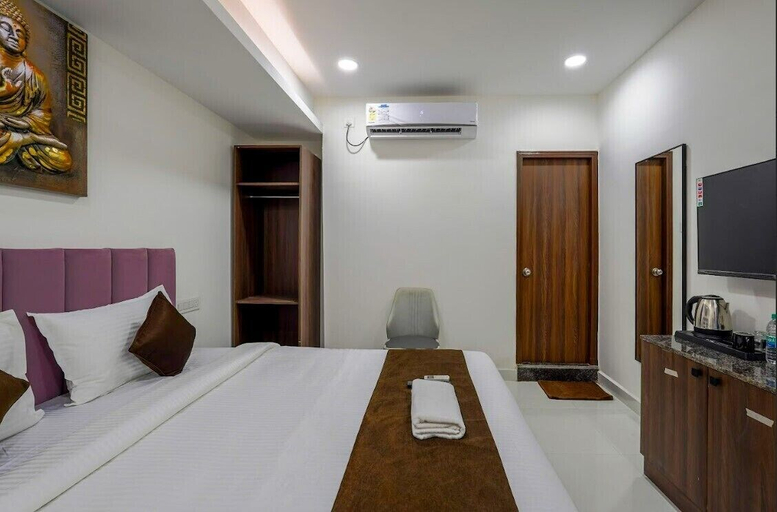 Bedroom 5, Eco Stay Mount Road, Chennai