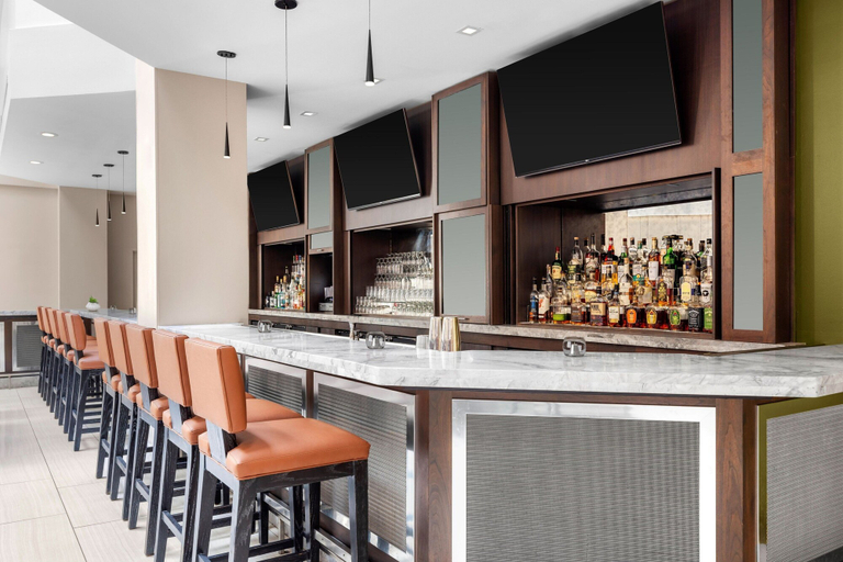 Food & Drinks 5, Sheraton Suites Galleria-Atlanta, Cobb