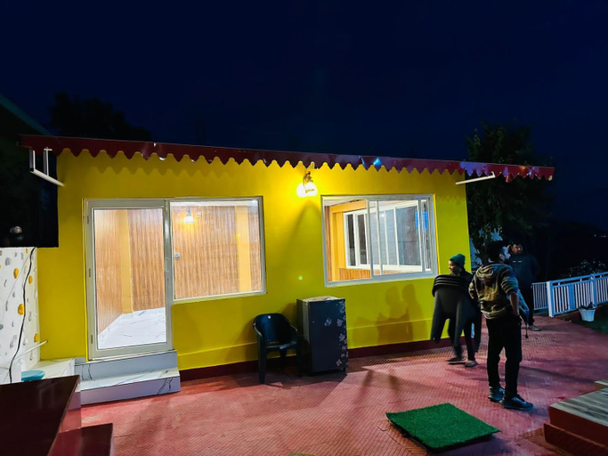 Others 4, Heaven by lake & woods, Nainital