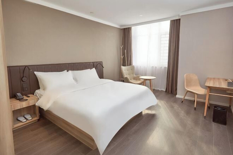 Bedroom 1, HanTing Hotel (Linshu), Linyi