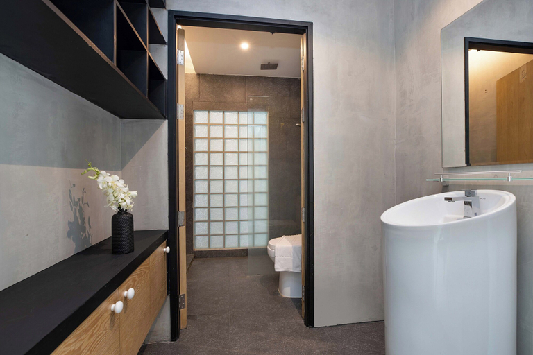 Bathroom 4, 2BR Duplex Pavilion P12 in Natural Park, Phuket Island