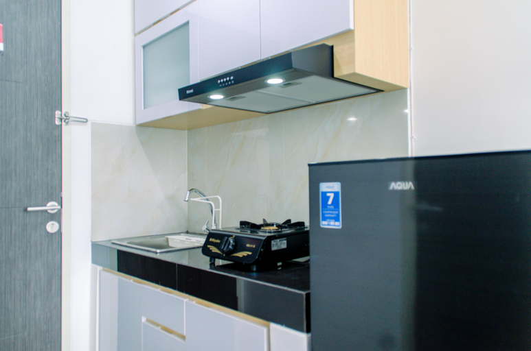 Others 4, Nice and Comfort Studio at Serpong Garden Apartment By Travelio, Tangerang