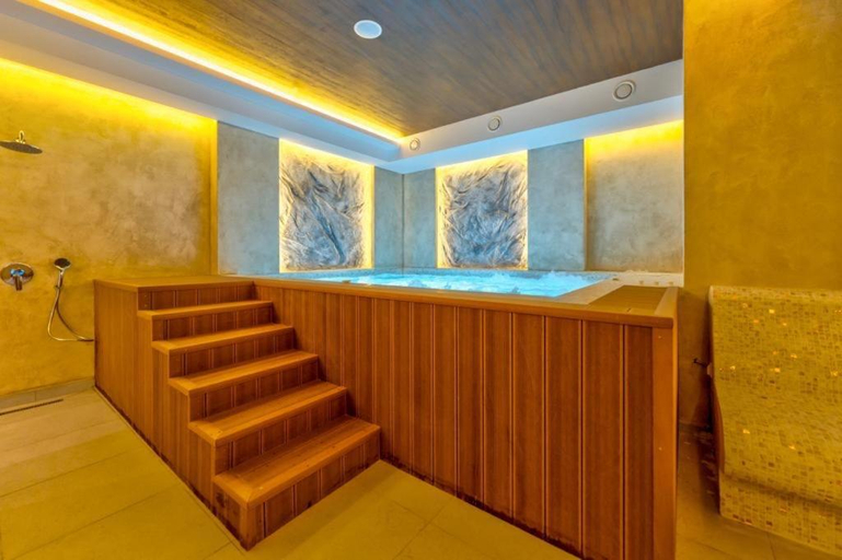 Others 4, Mans lux 8 Apartman, Čajetina