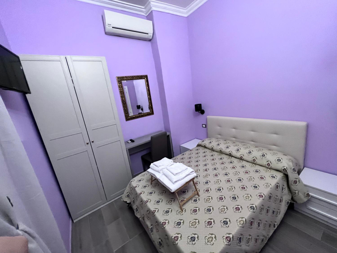 Others 5, Guest House Biondi Cavour, Roma