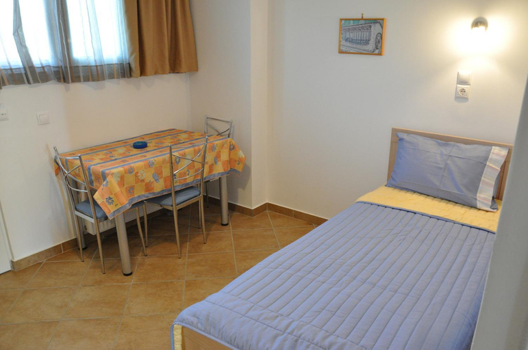 Bedroom 5, Villa Annilena, Central Greece