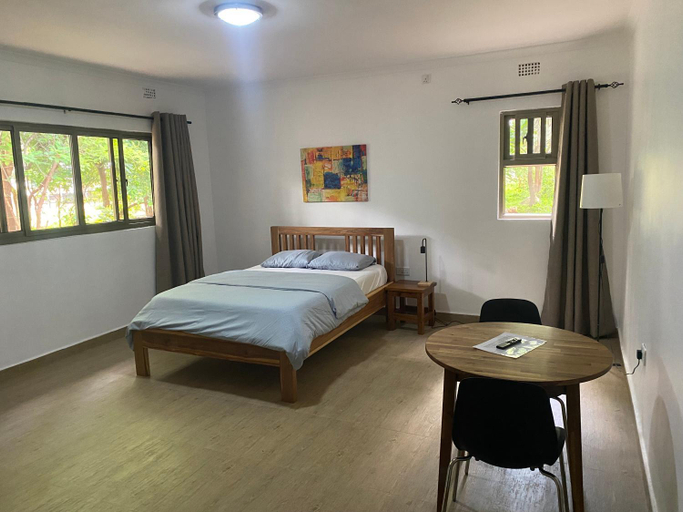 Others 3, The ranch apartments, en-suite rooms, Lusaka