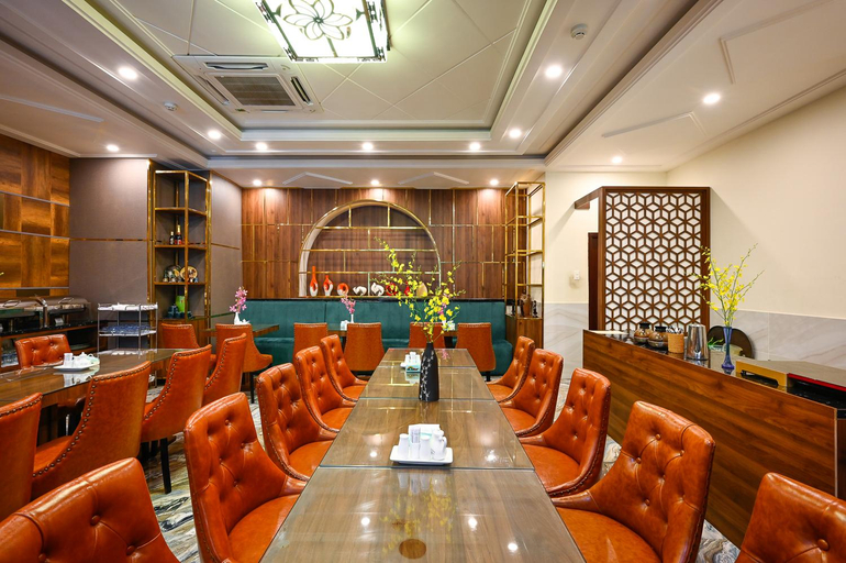 Food & Drinks 3, Nicecy Saigon Hotel, District 1