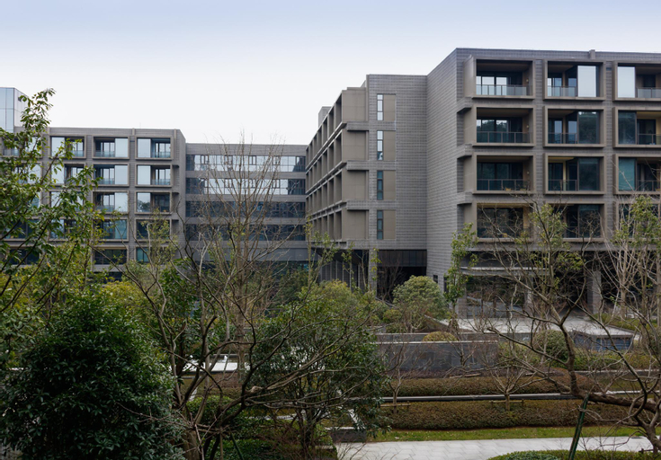 Exterior 5
