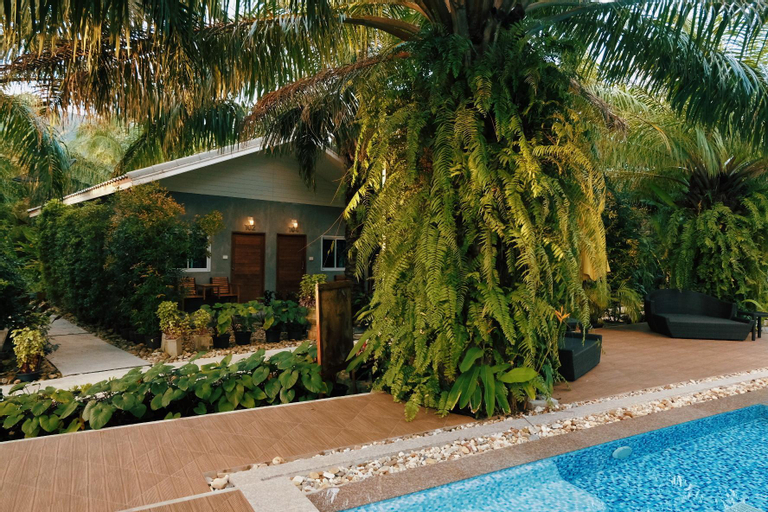 Swimming Pool 1