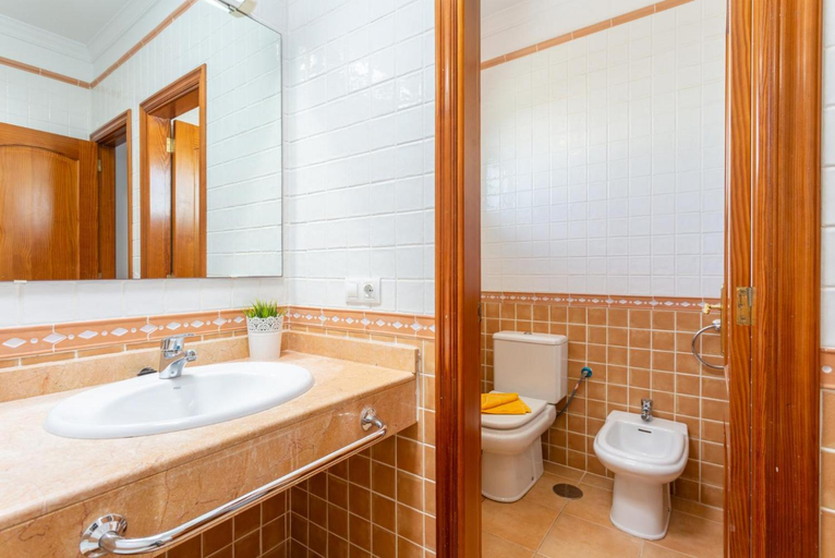 Bathroom 2, Villa Costa Papagayo 5, Las Palmas