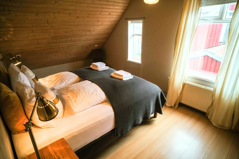 Bedroom 2, Dúlluhús - Apartments by Aldan, Seyðisfjörður