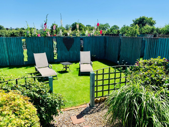 5, Pheasant Suites, Essex