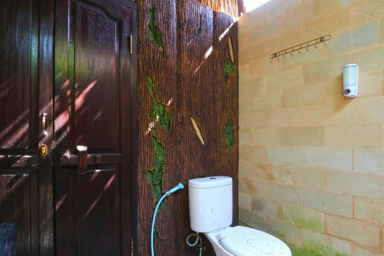 Bathroom 12