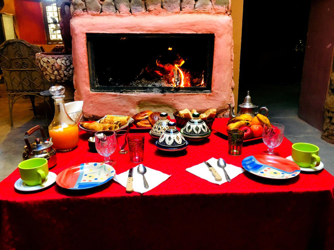 Food & Drinks 5, Kasbah Tiriguioute, Ouarzazate