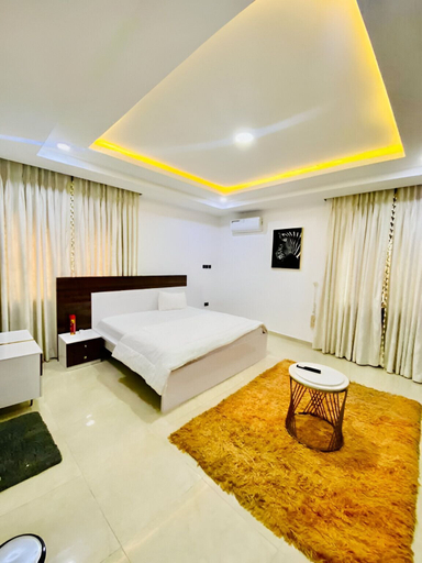 Bedroom 5, Samson Oyishoma, AbujaMun