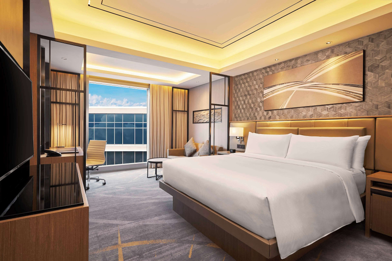 Bedroom 3, Hilton Manila Newport World Resorts, Pasay City