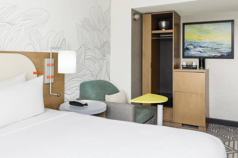 Bedroom 3, SpringHill Suites by Marriott New York Manhattan/Chelsea, New York
