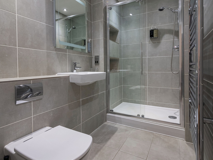 Bathroom 4, The Royal & Fortescue, Devon