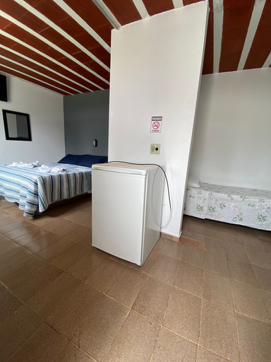 Bedroom 2, Hotel pousadinha da bia, Rio das Ostras