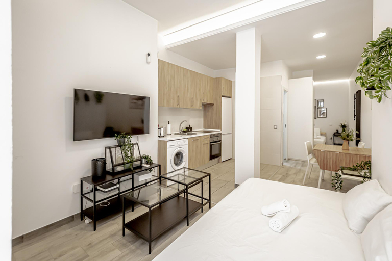 Others 4, Apartamentos JAP Tetuán, Madrid