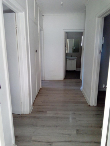 Others 5, Homestay upon Kenwick Station, Gosnells