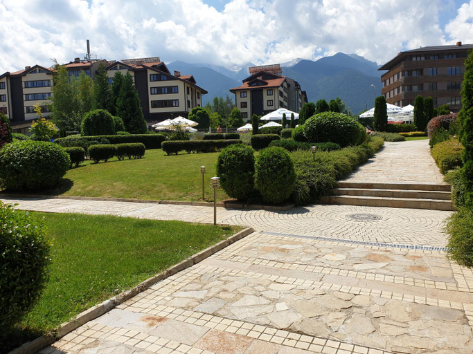 Others 4, Private Studio in Aspen Golf and Ski Resort, Razlog