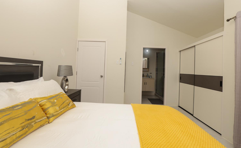 Others 3, Osmax Oasis, 1BD and 1 BA, Gated, near Puerto Seco Beach