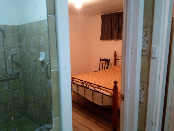 Others 4, Homestay upon Kenwick Station, Gosnells