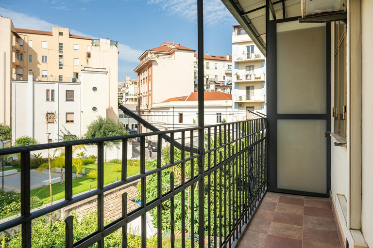 Others 5, Greta House San Benedetto, Cagliari